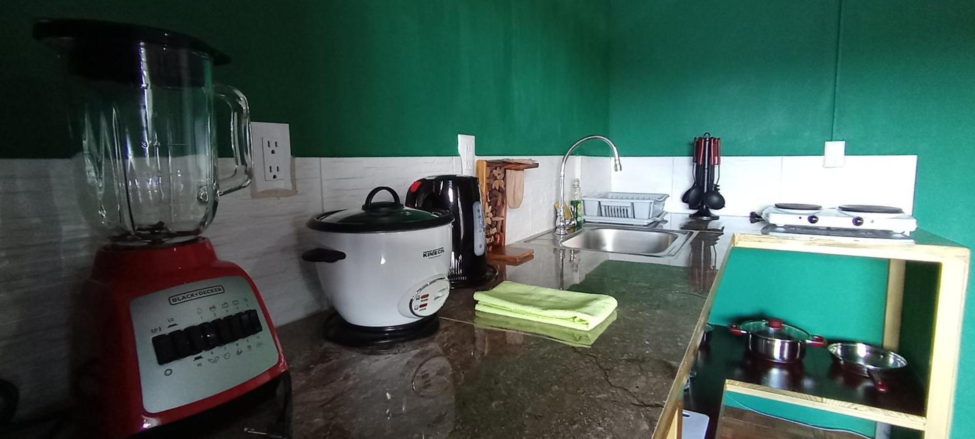Puerto Jiménez The Corner Airbnb المظهر الخارجي الصورة